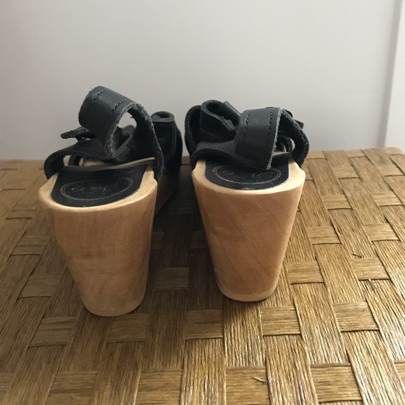 No.6 T-Strap Clogs - Picture 5 of 5